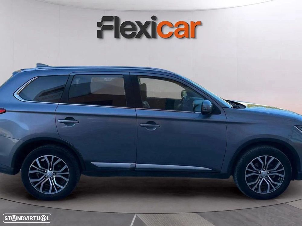 Mitsubishi Outlander 2.2 DI-D Intense+ - 8