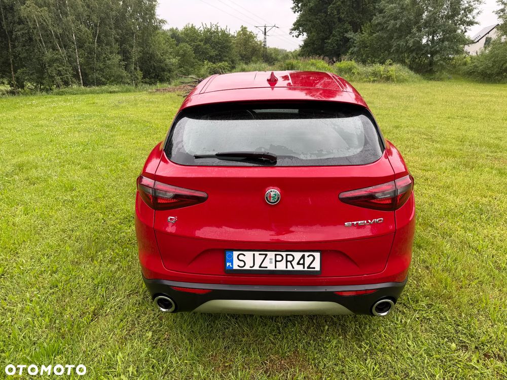 Alfa Romeo Stelvio 2.2 16V AT8 Q4 Business - 7