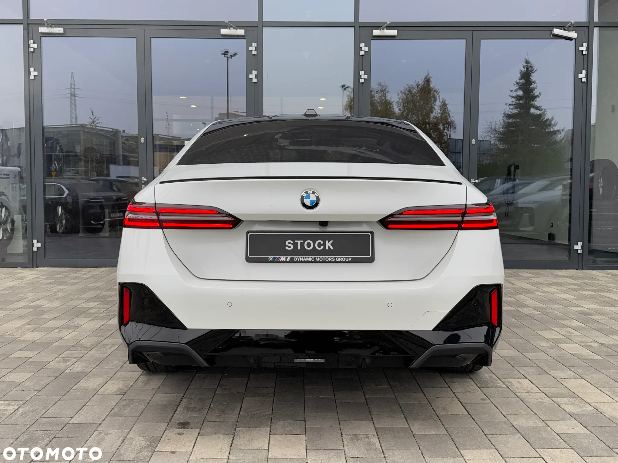 BMW Seria 5 520d xDrive - 7