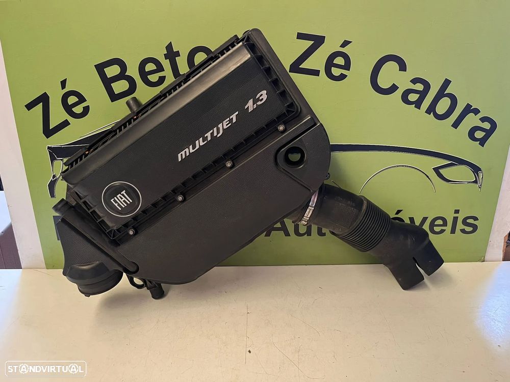 Fiat Grande Punto - 1.3 MULTIJET CAIXA FILTRO AR - Z626 - 1