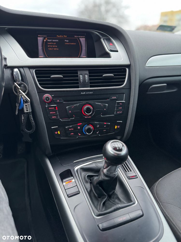 Audi A4 Avant 2.0 TDI - 22