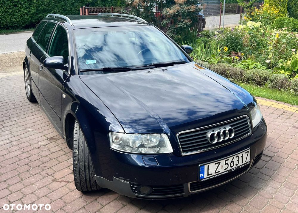 Audi A4 Avant - 1