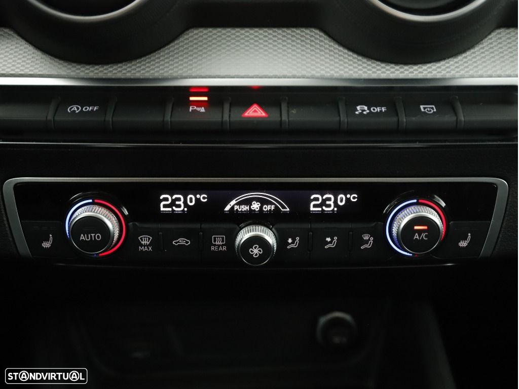 Audi Q2 30 TFSI Advanced - 21