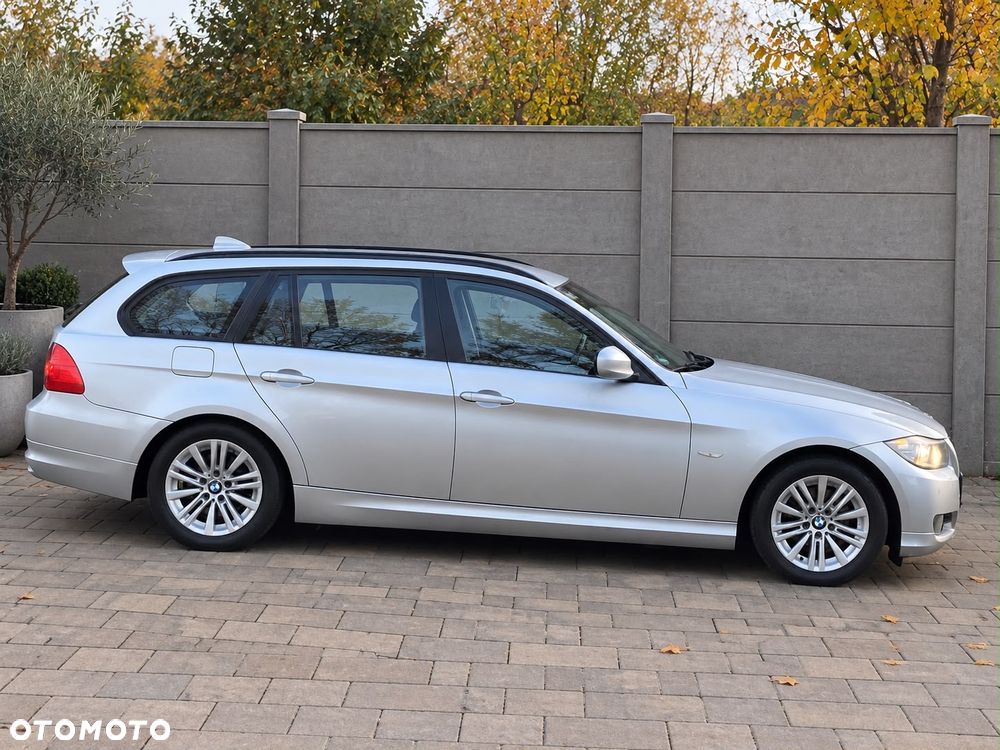 BMW Seria 3 - 31