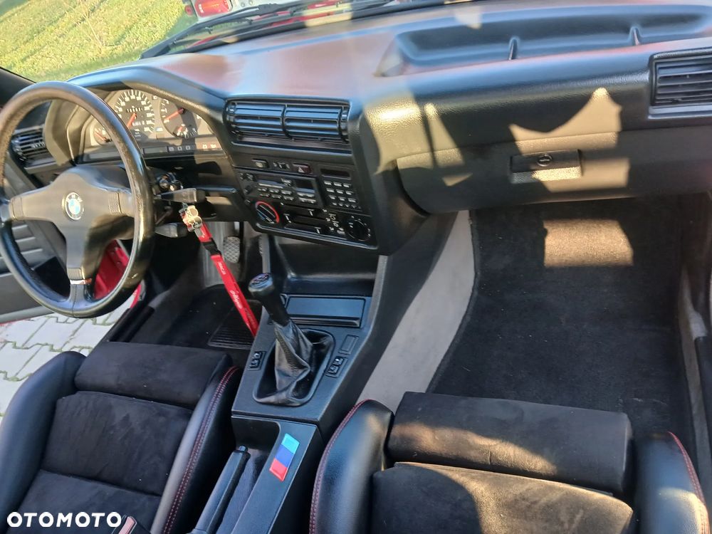 BMW M3 Standard - 11