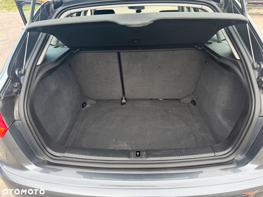 Audi A3 Sportback 2.0 TDI Ambiente - 18