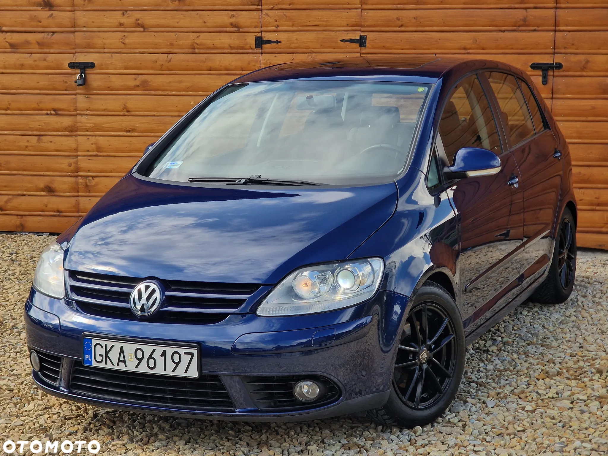 Volkswagen Golf - 10