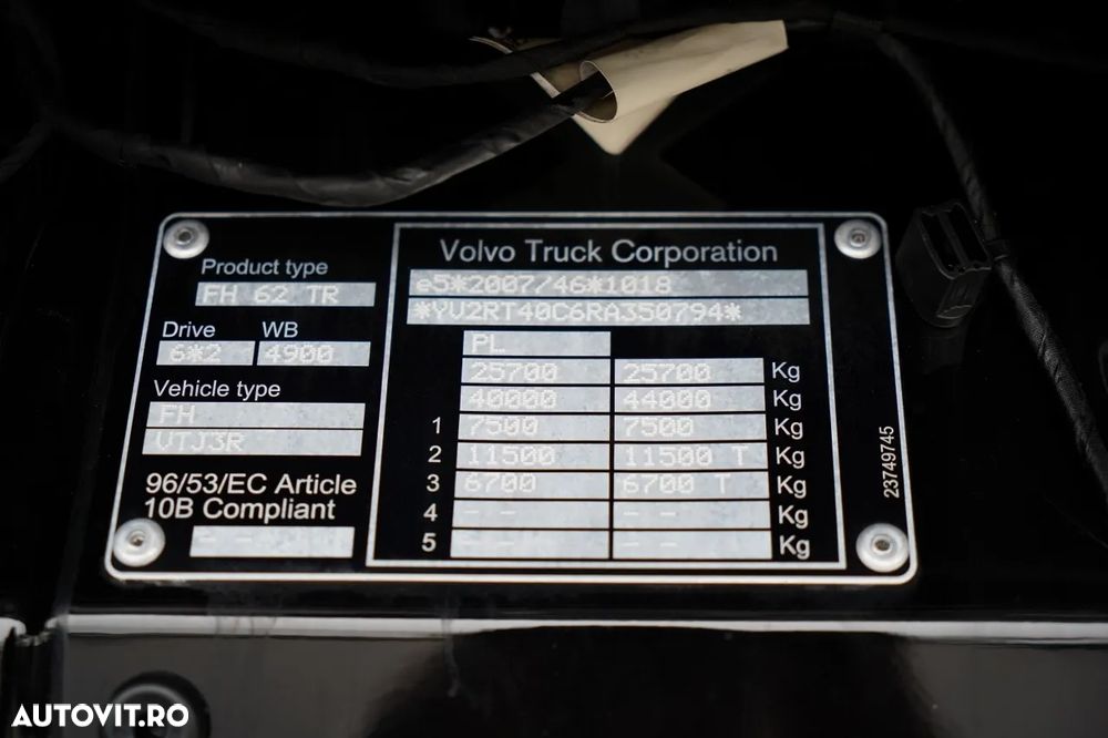 Volvo FH 500 / XXL / COMBINAT TANDEM TRAVEL 120 M3 / 2024 / I-PARK COOL / DOCURI SLING PENTRU CAMION / RIDICABILE / JANTE DIN ALIAJ / REMORCA WECON / CONTRACT POST-SERVICE - 35
