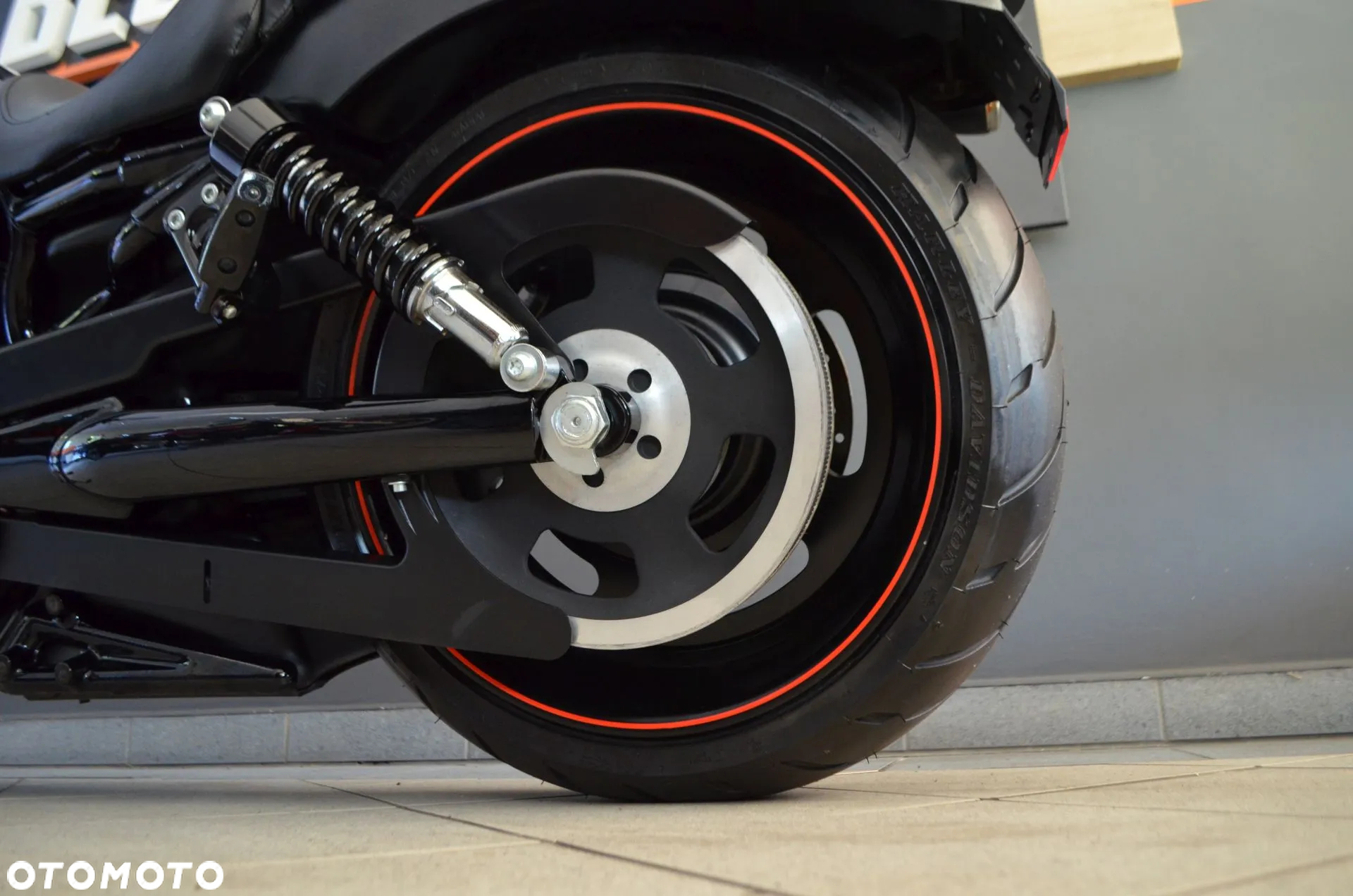 Harley-Davidson V-Rod Night Rod - 27