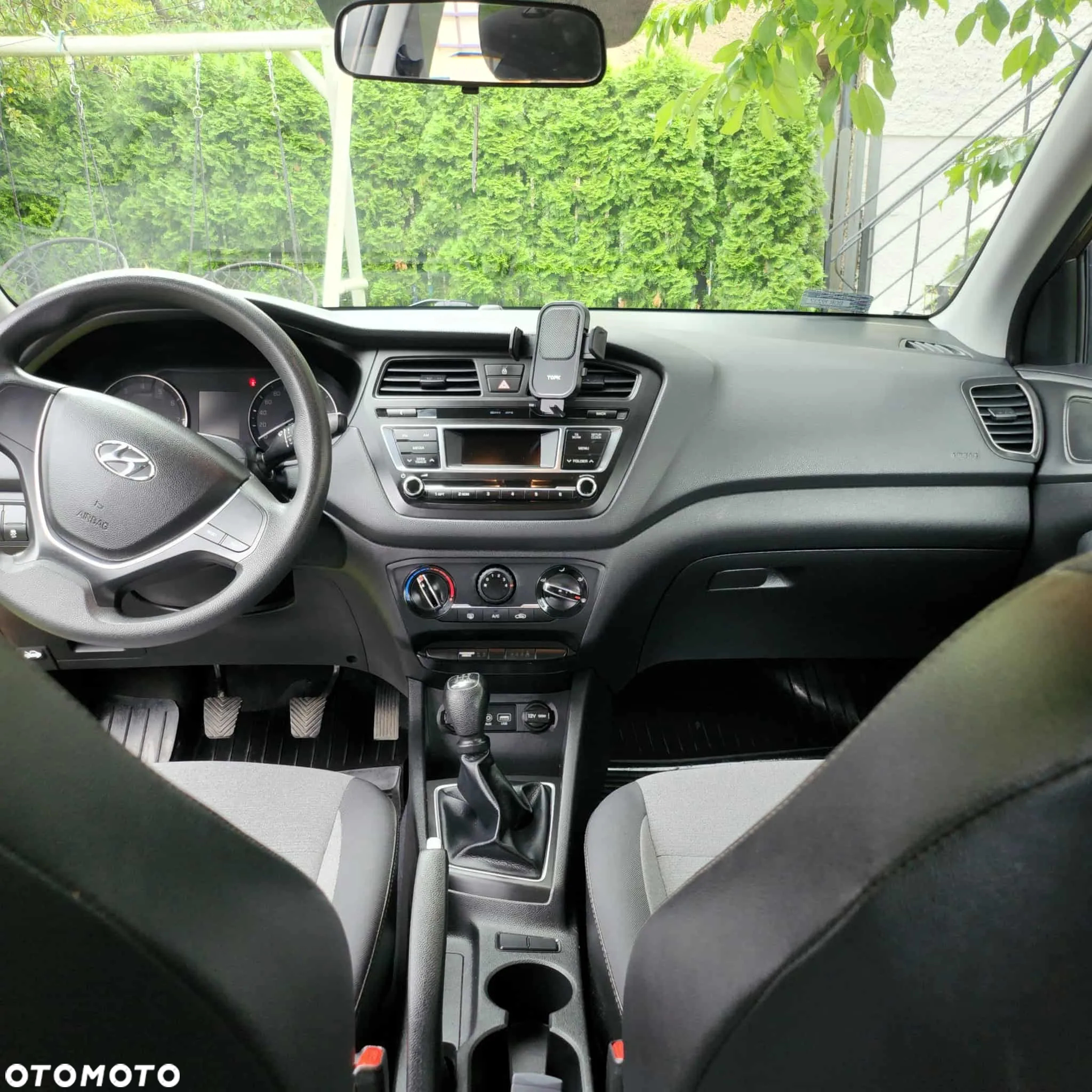 Hyundai i20 1.2 - 13