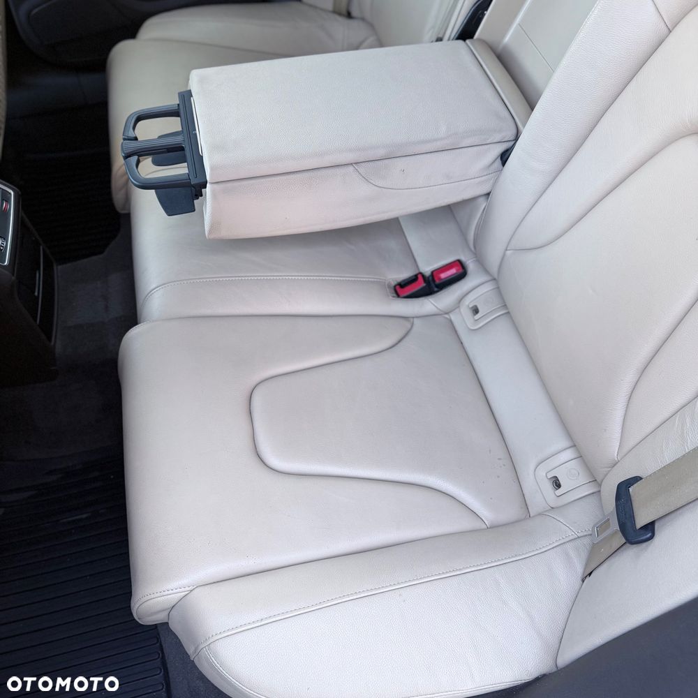 Audi A4 Avant 2.0 TFSI Flexible Fuel Quattro - 9