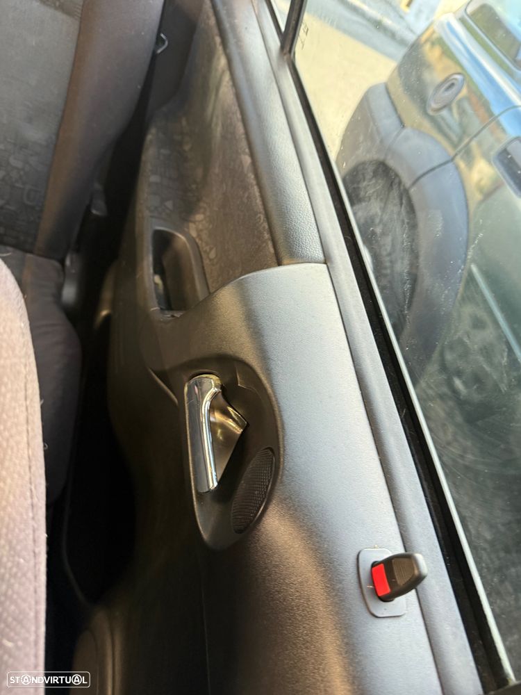 Opel Zafira 2.0 DTi Comfort - 21