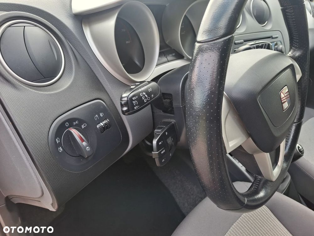 Seat Ibiza 1.4 16V Passion+ - 14