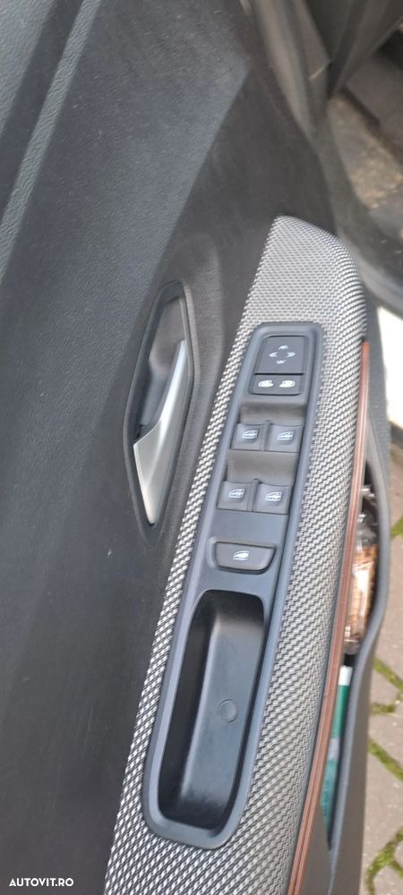 Dacia Sandero TCe 90 MT6 Comfort - 5