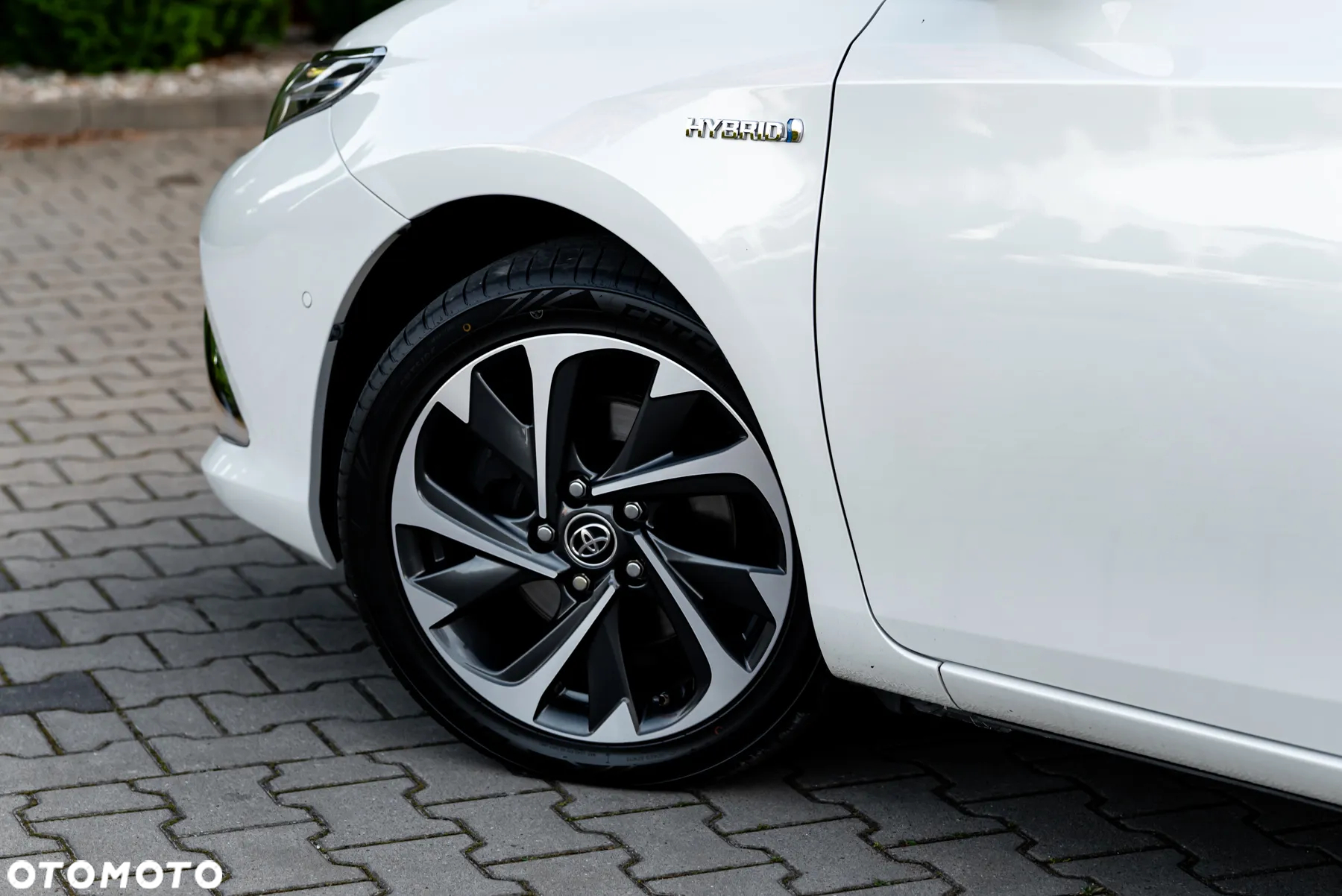 Toyota Auris 1.8 VVT-i Hybrid Automatik Edition S+ - 37