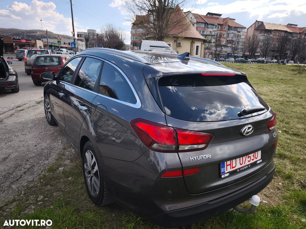 Hyundai i30 1.6 CRDI Premium - 5