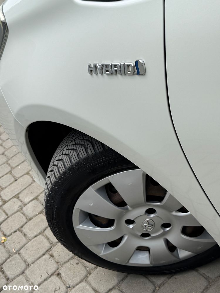Toyota Yaris - 13