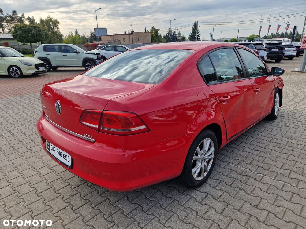 Volkswagen Passat 2.0 TDI Trendline - 7