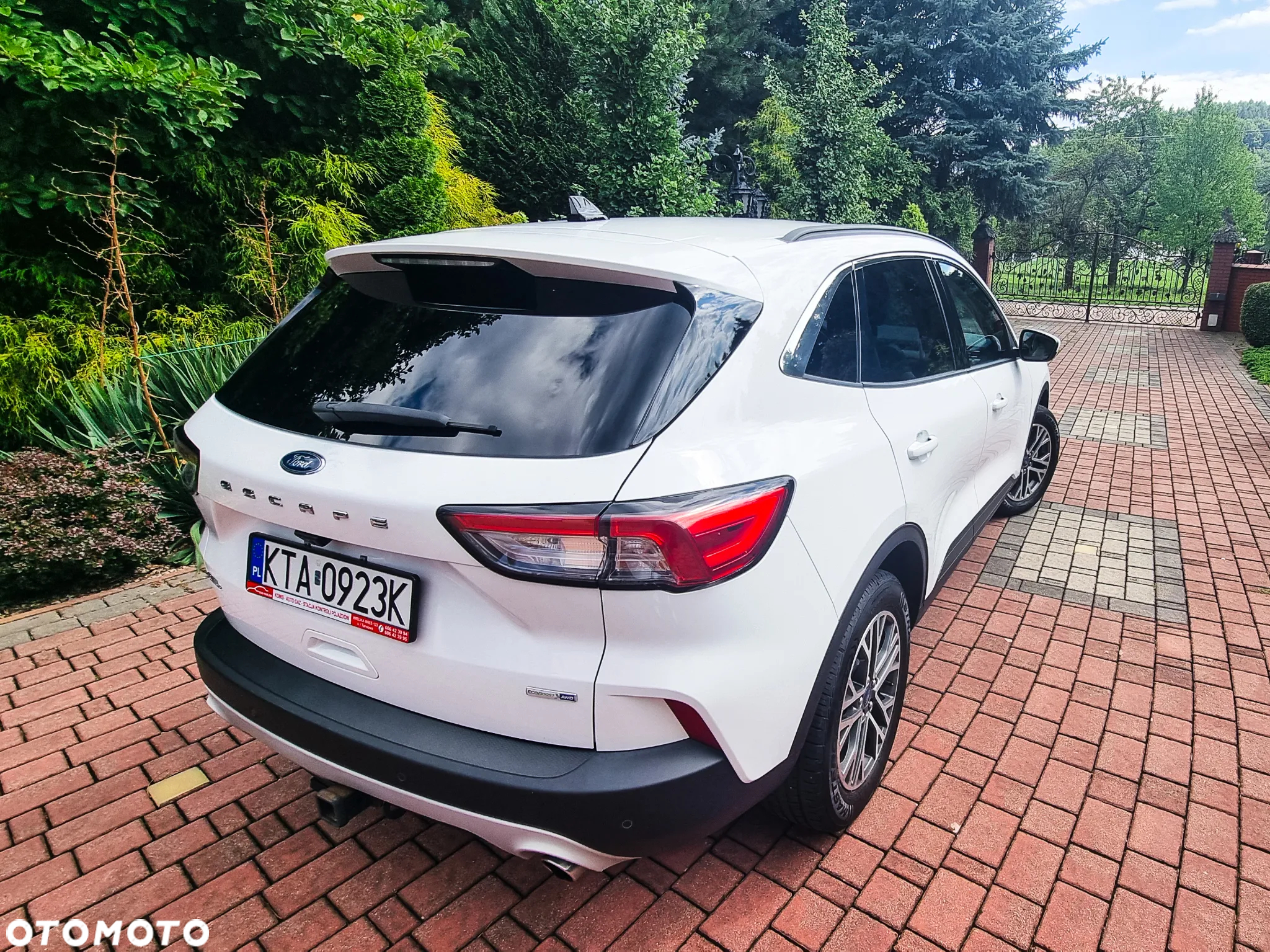 Ford Kuga 2.0 EcoBoost AWD Titanium ASS - 13