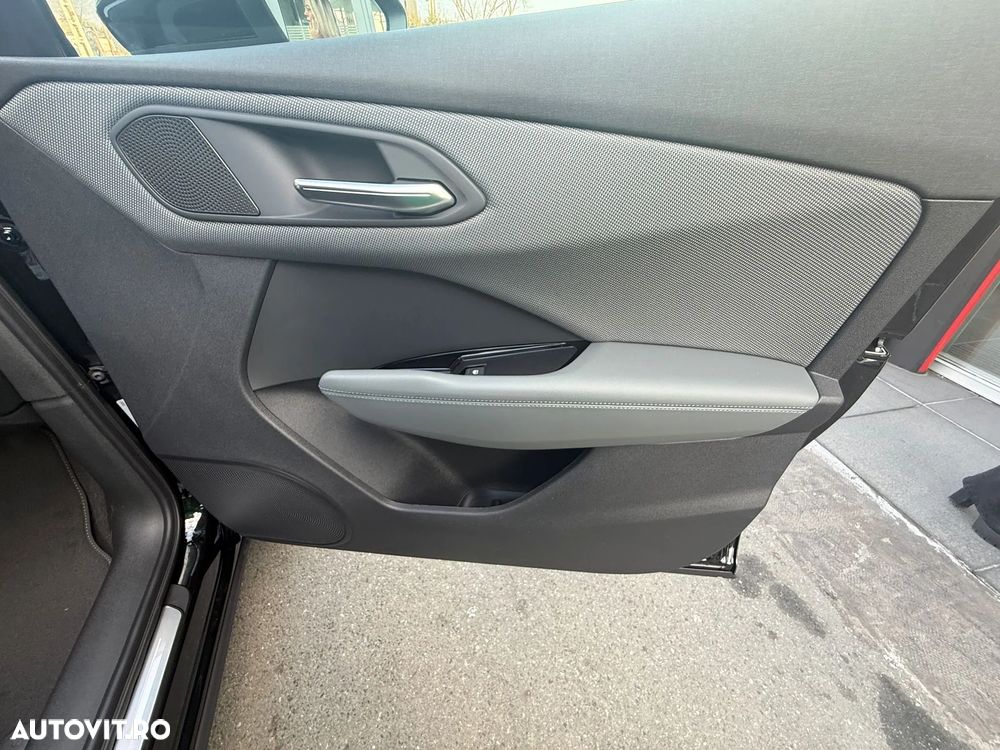 Audi Q3 2.0 35 TDI S tronic - 36