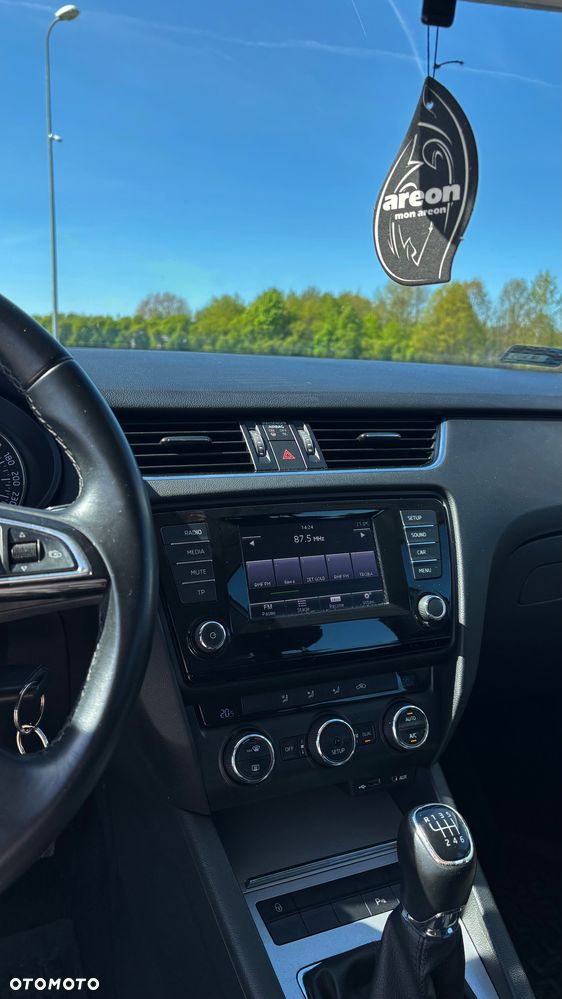 Skoda Octavia 1.4 TSI Ambition - 15