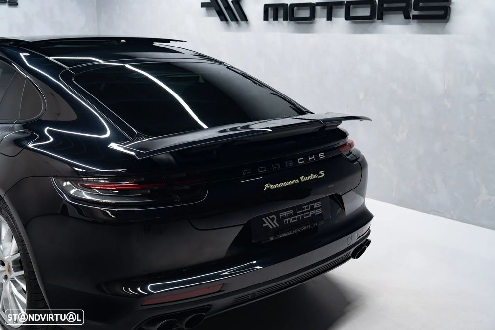 Porsche Panamera Turbo S E-Hybrid - 13
