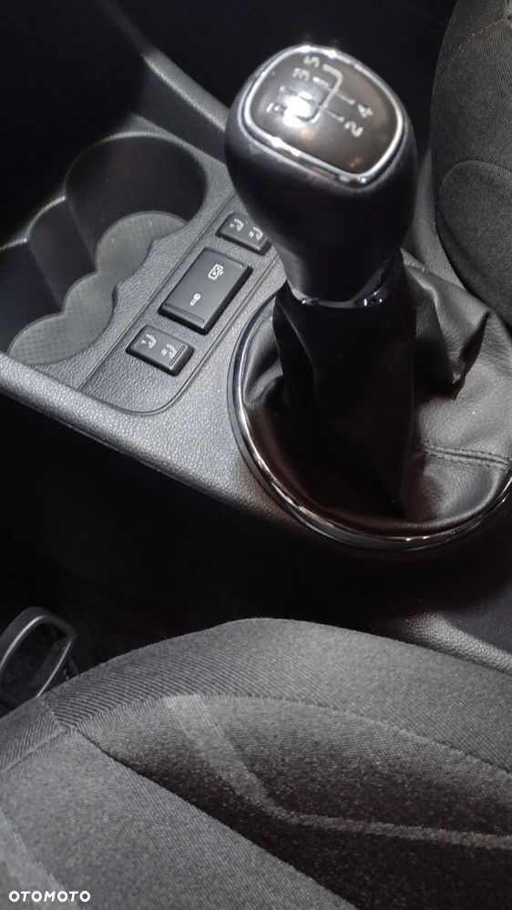 Skoda Fabia 1.2 TSI Fresh - 7