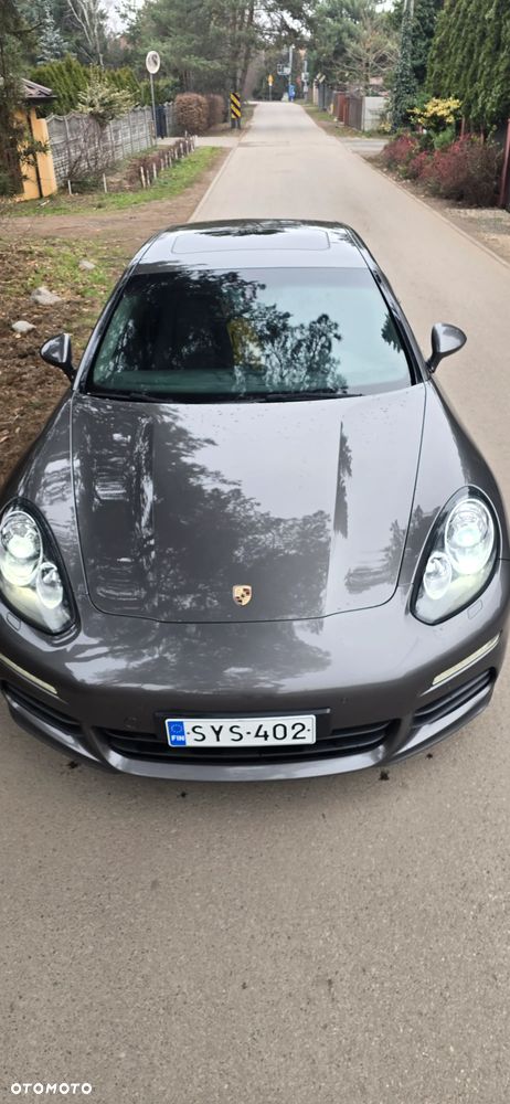 Porsche Panamera 4S PDK - 5