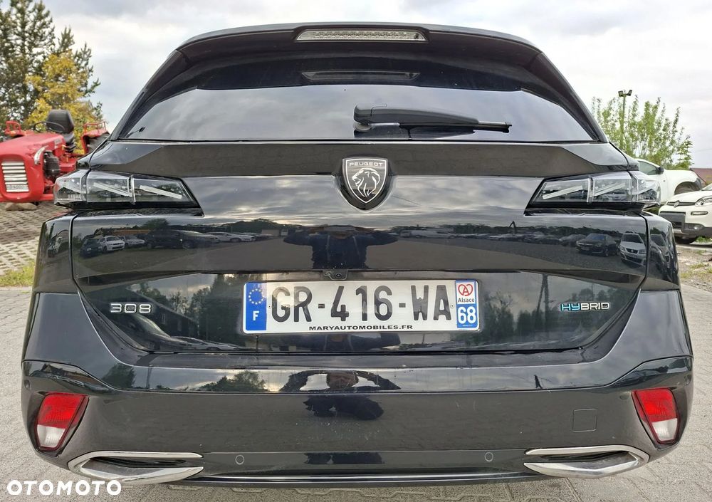 Peugeot 308 225 e-EAT8 GT - 29