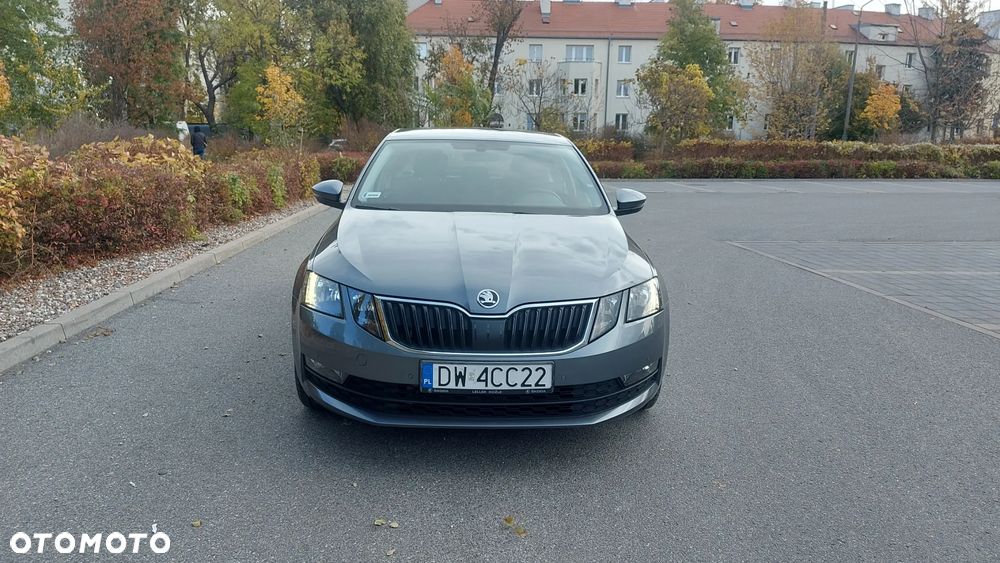Skoda Octavia 1.5 TSI ACT Business - 4