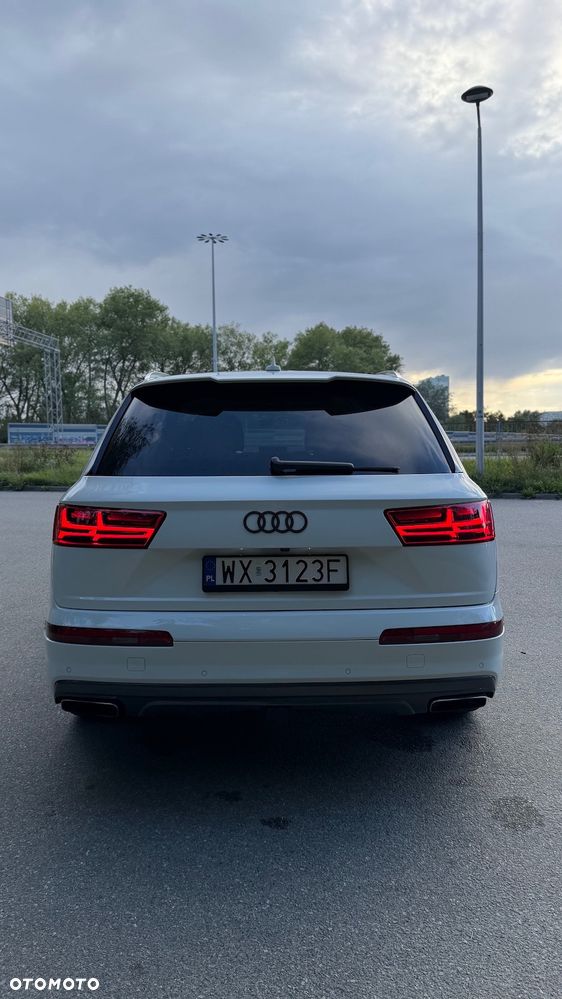 Audi Q7 - 5