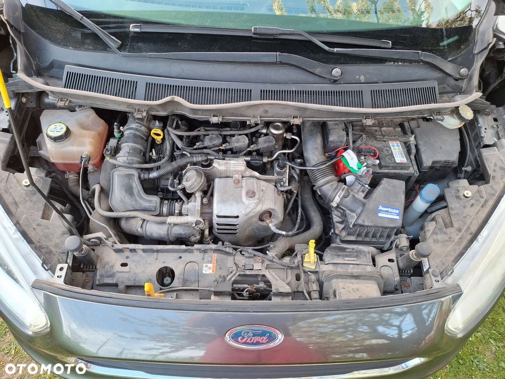 Ford Tourneo Courier 1.0 EcoBoost Titanium - 33