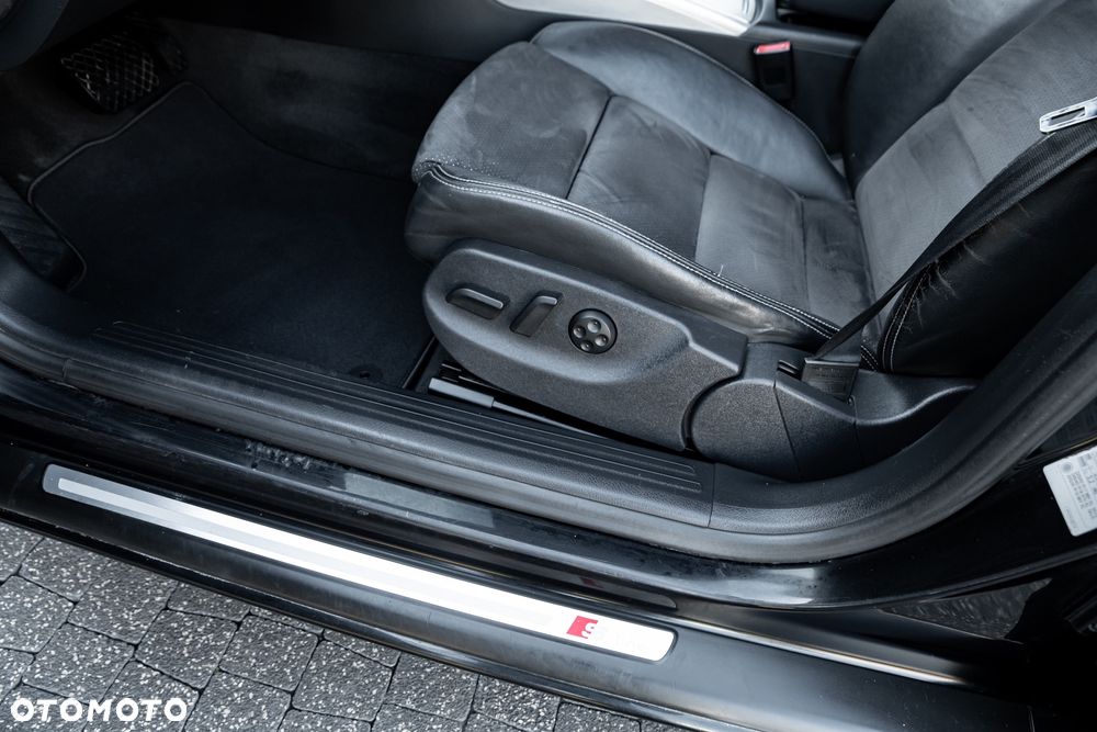 Audi A6 Avant 3.0 TFSI quattro tiptronic - 18