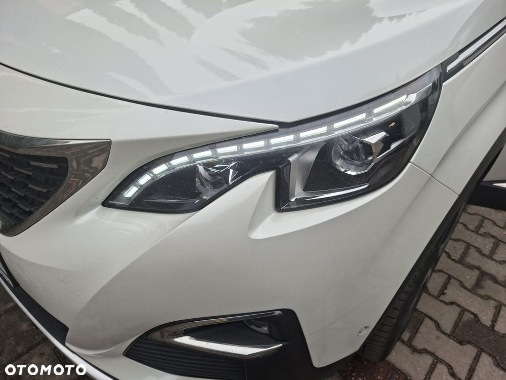 Peugeot 3008 - 17