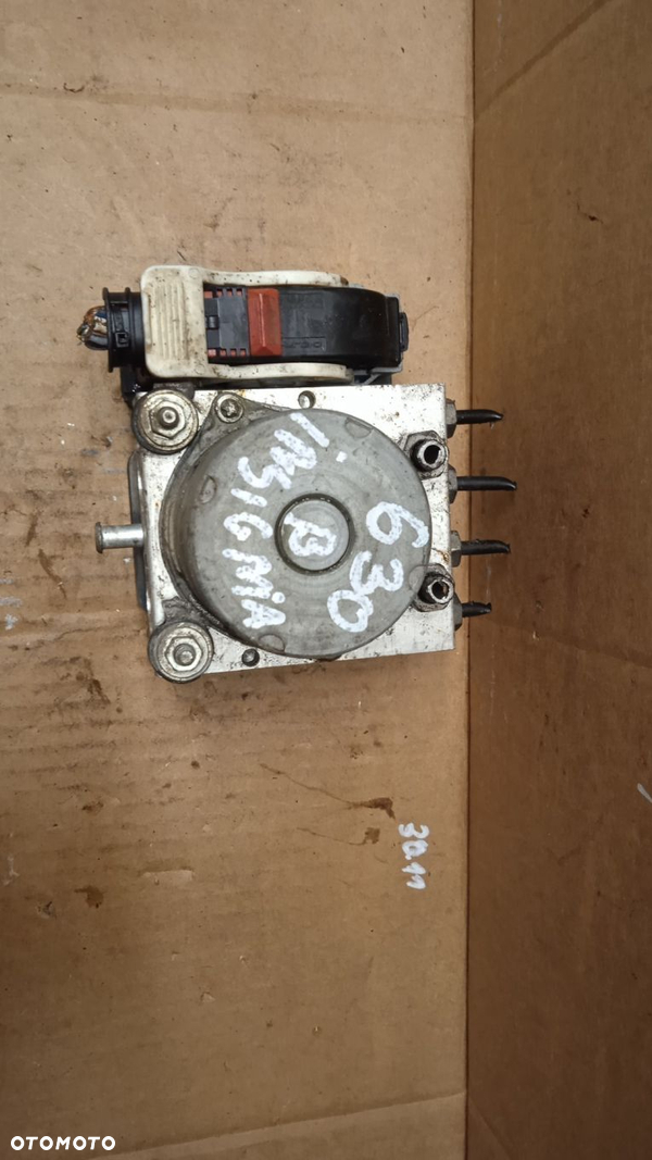INSIGNIA B POMPA ABS  84815515 226510653
