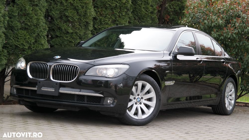 BMW Seria 7 740i Aut. - 2