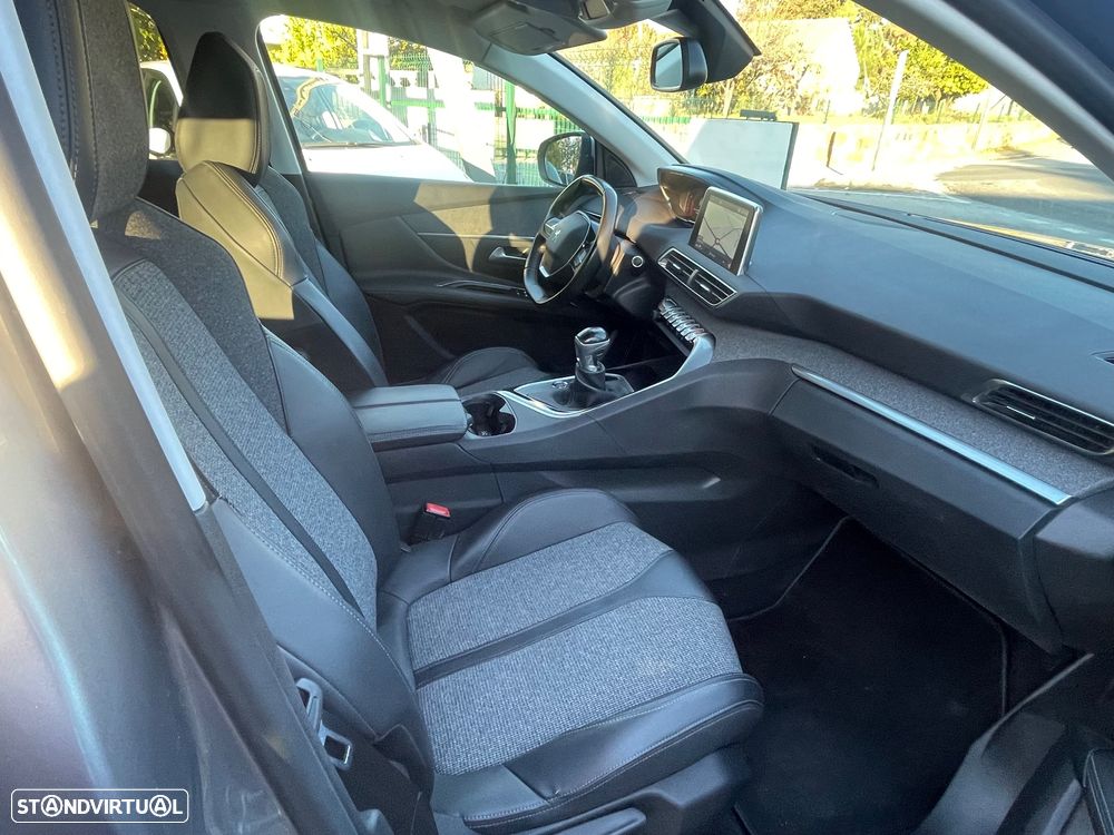 Peugeot 3008 BlueHDi 130 Stop & Start Allure Pack - 18
