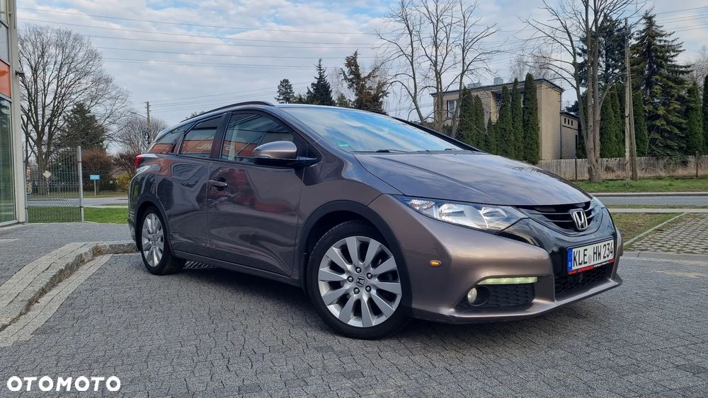 Honda Civic 1.8 i-VTEC Sport - 6
