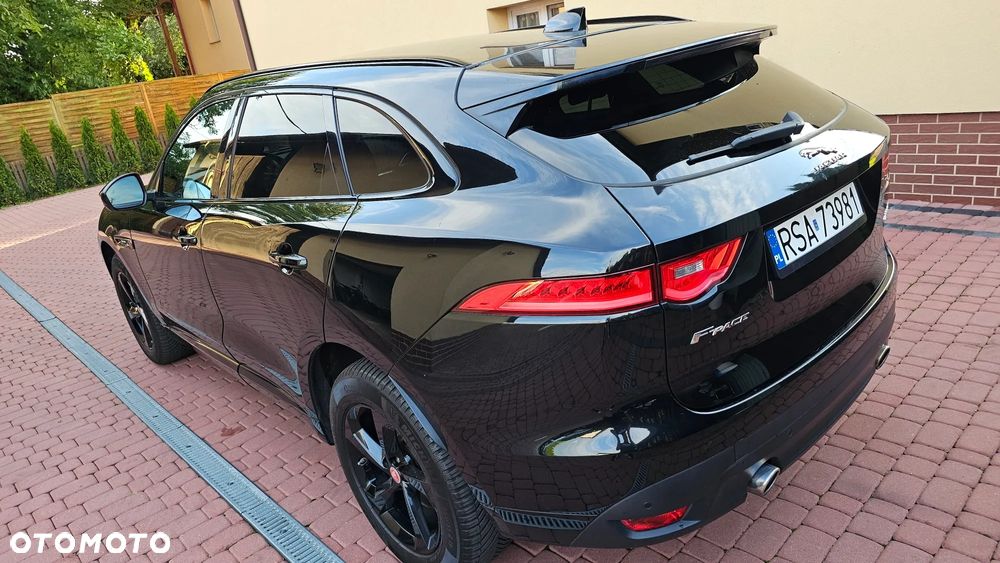 Jaguar F-Pace 30d AWD 300 Sport - 6