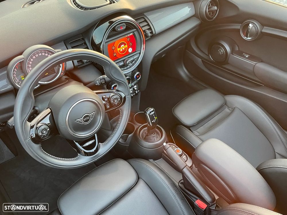 MINI Cabrio Cooper Auto. - 32