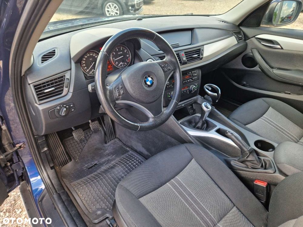 BMW X1 sDrive18i Sport Line - 6