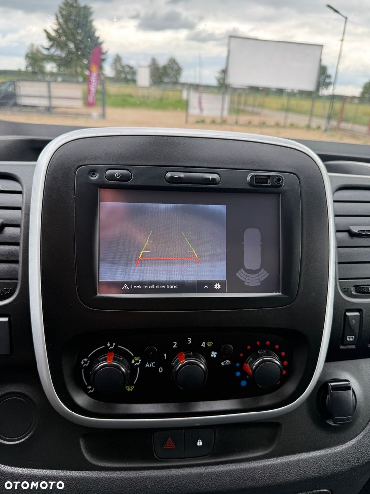 Renault Trafic - 24