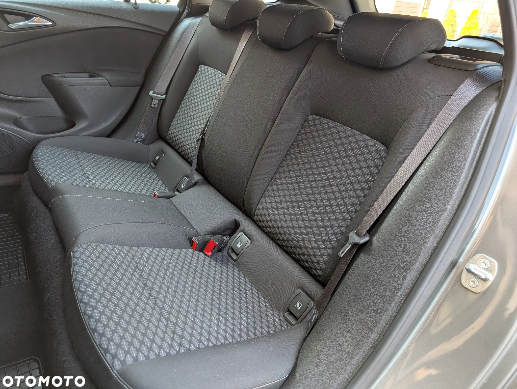 Opel Astra V 1.2 T 2020 S&S - 23
