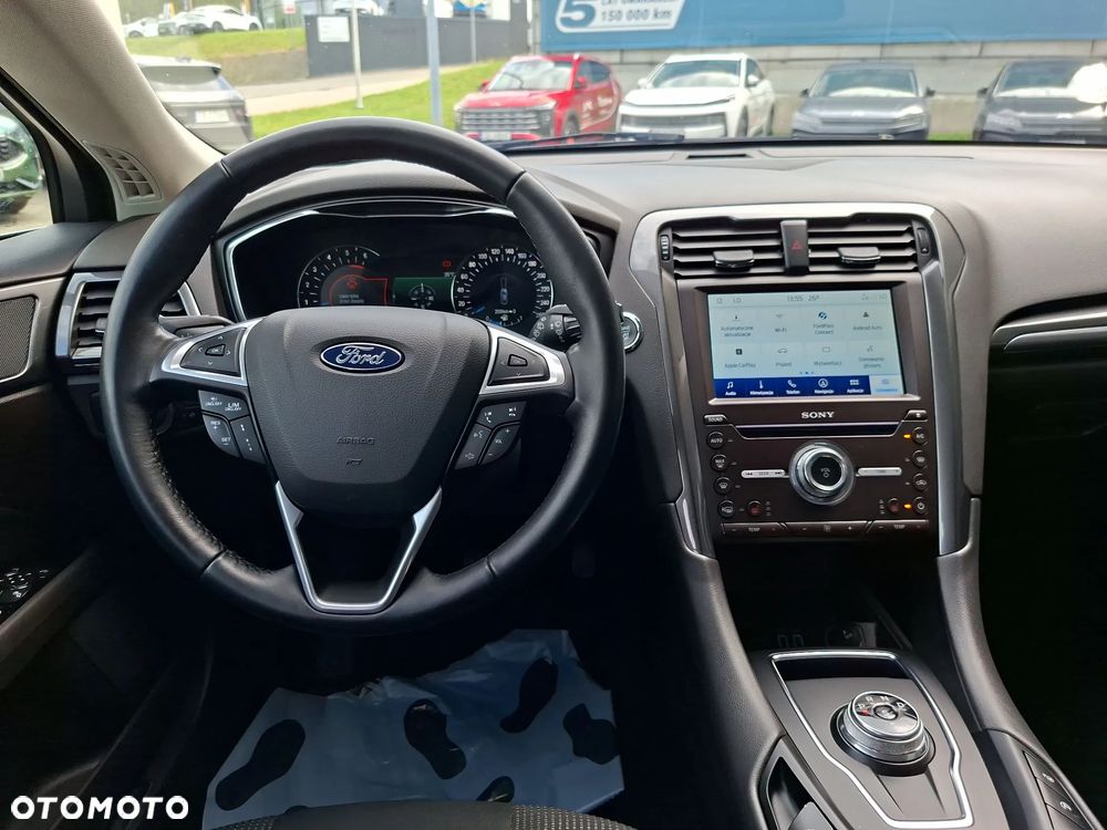 Ford Mondeo 2.0 EcoBlue Titanium - 26