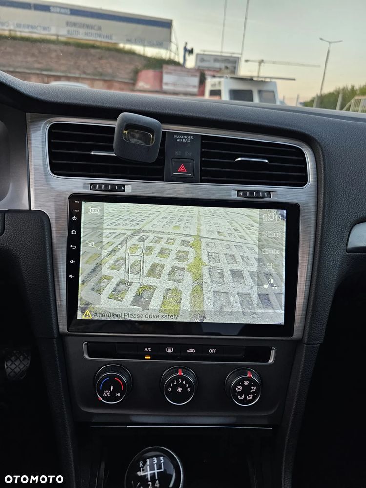 Volkswagen Golf VII 1.2 TSI BMT Trendline - 28