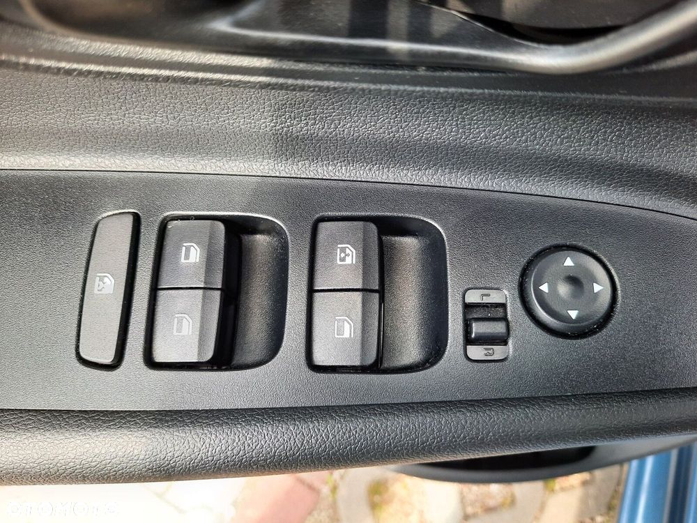 Hyundai i20 1.2 Modern - 20