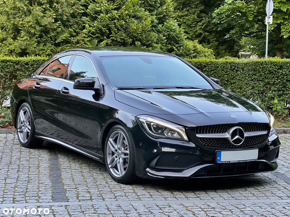 Mercedes-Benz CLA 200 7G-DCT AMG Line - 10