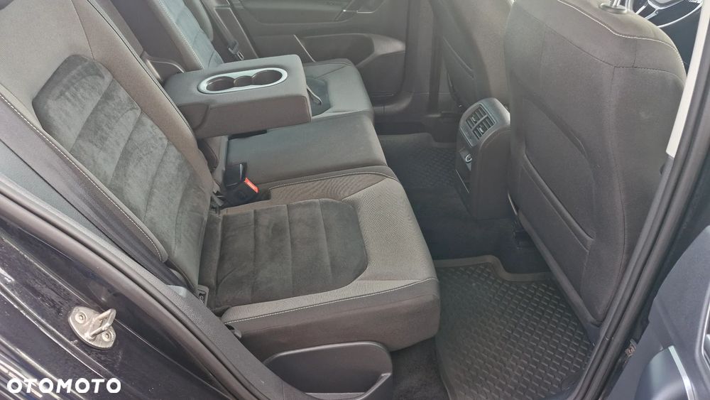 Volkswagen Golf Sportsvan SV 2.0 TDI BMT Highline - 12
