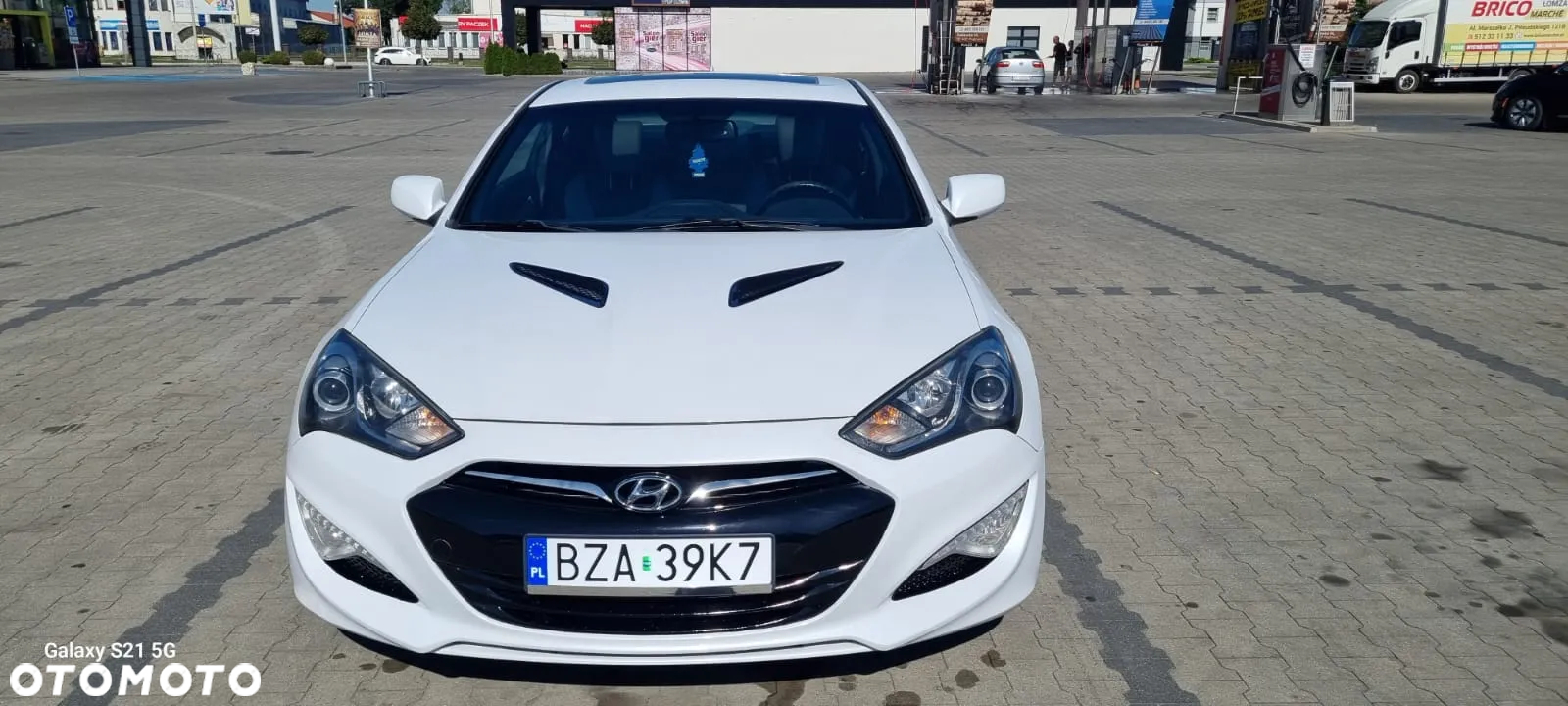 Hyundai Genesis Coupe - 2