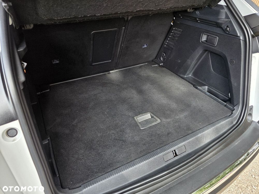 Peugeot 3008 - 22